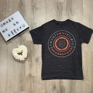 Twenty One Pilots tee shirt